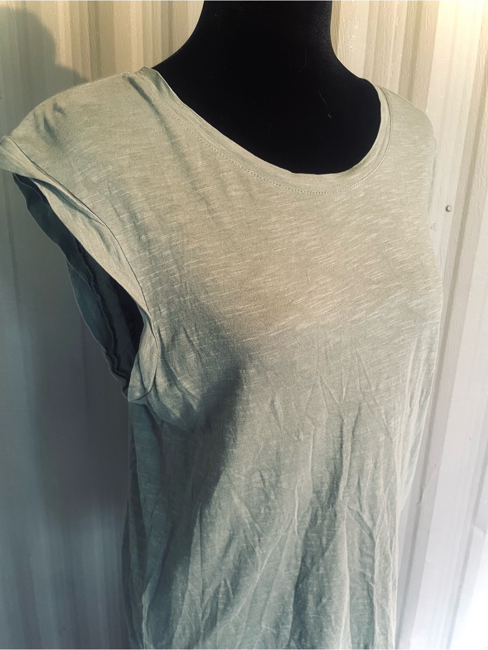 Pact Women’s Muscle Tee Featherweight Tissue Slub Organic Cotton sz M Green